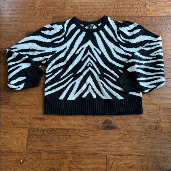 Weaker Retro Zebra Print Sweater‎ - Picture 2 of 9